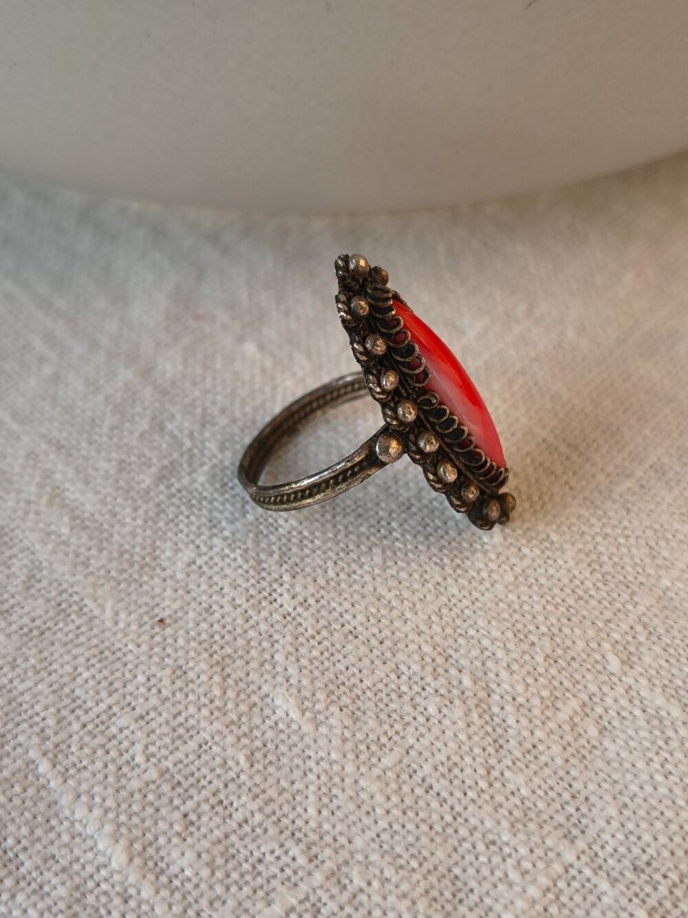 ✨ Authentic Vintage ✨ Red Marquise Stone Ring Silver-Tone Filigree Beaded Boho - Picture 2 of 10